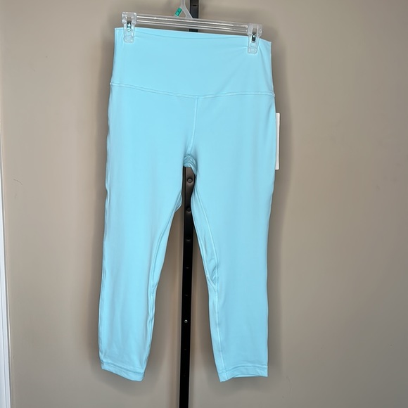 NWT 🍋 Lululemon Align HR Crop 23” Icing Blue - Picture 2 of 4